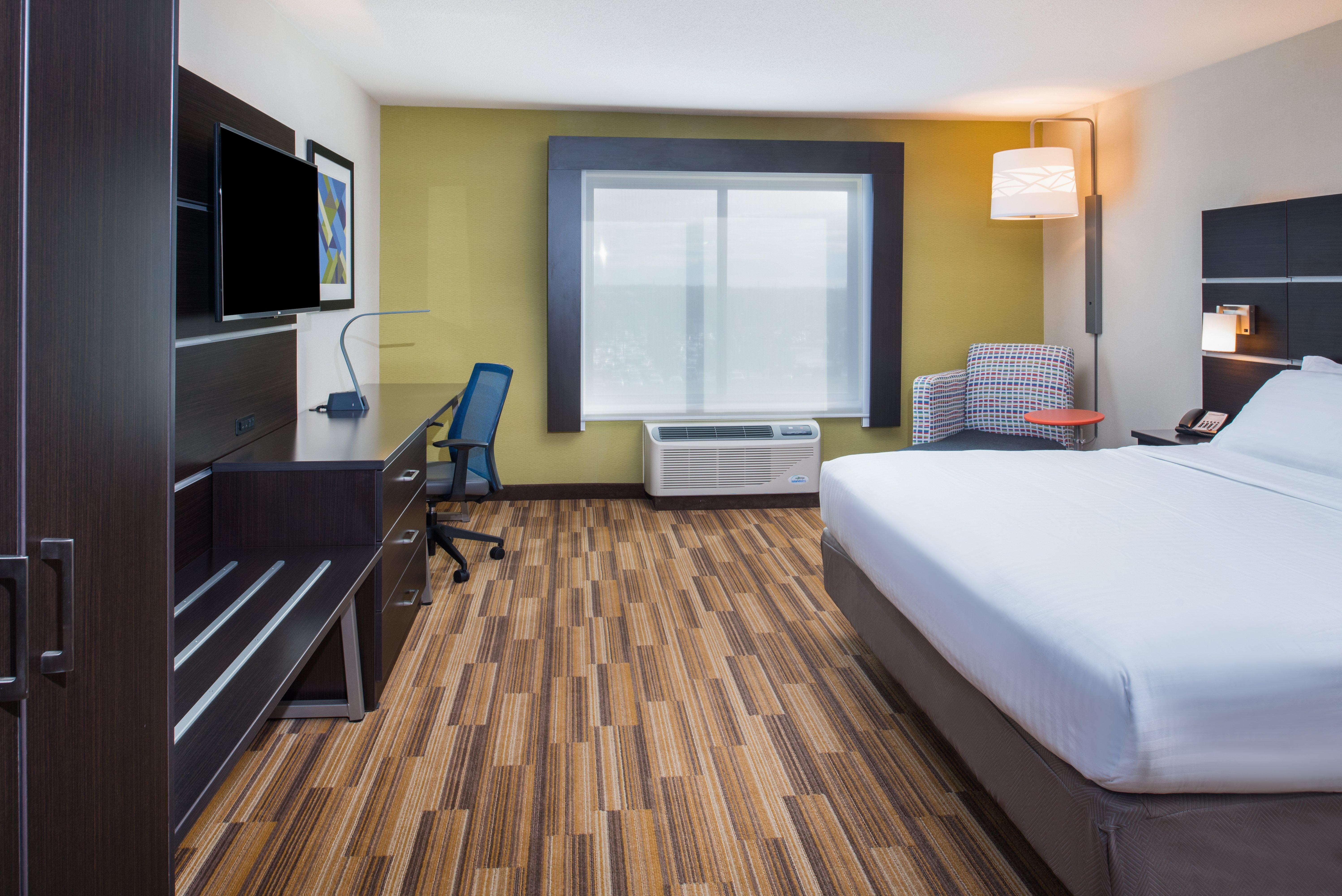Holiday Inn Express Hotel & Suites Bismarck By Ihg Екстер'єр фото